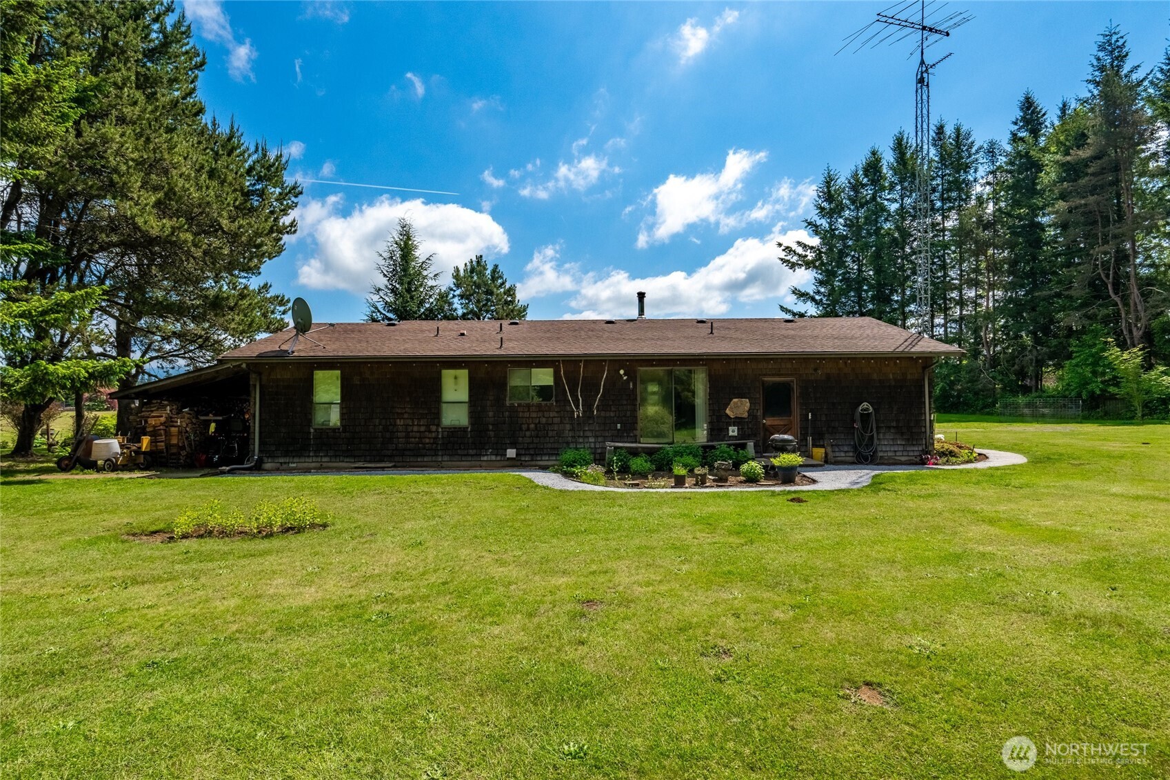 1320 Lunde Lane