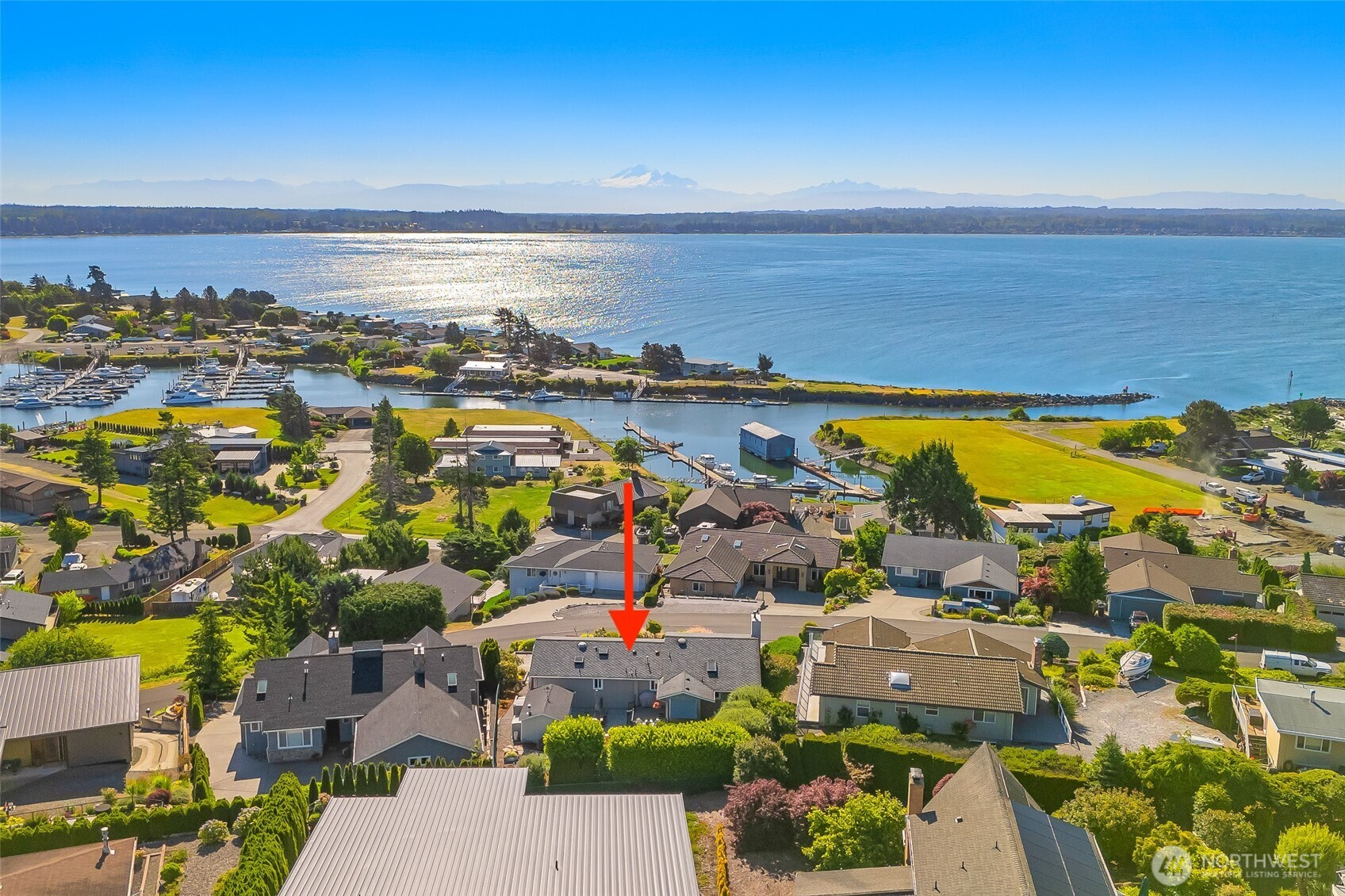 8037 Chinook Way