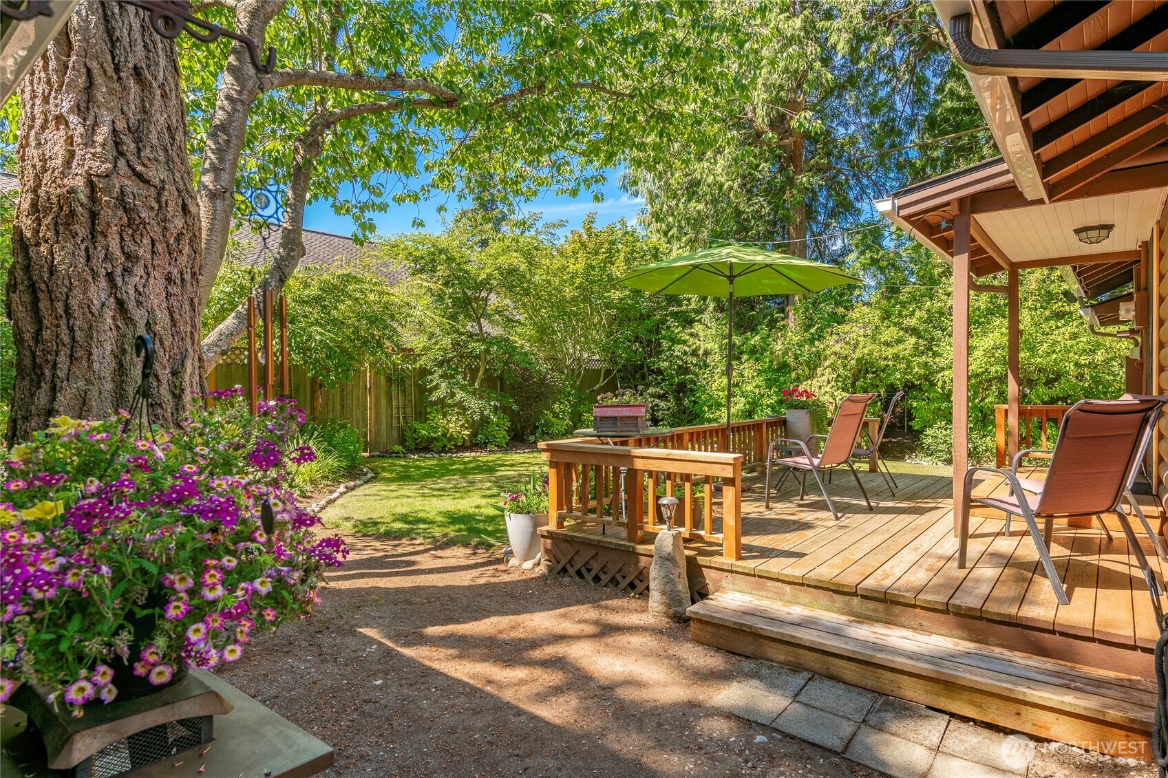 4803 Cedar Lane