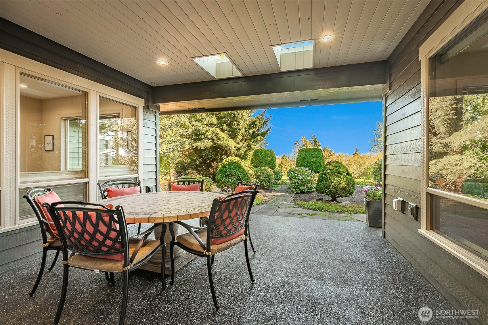 8660 Great Horned Owl Lane