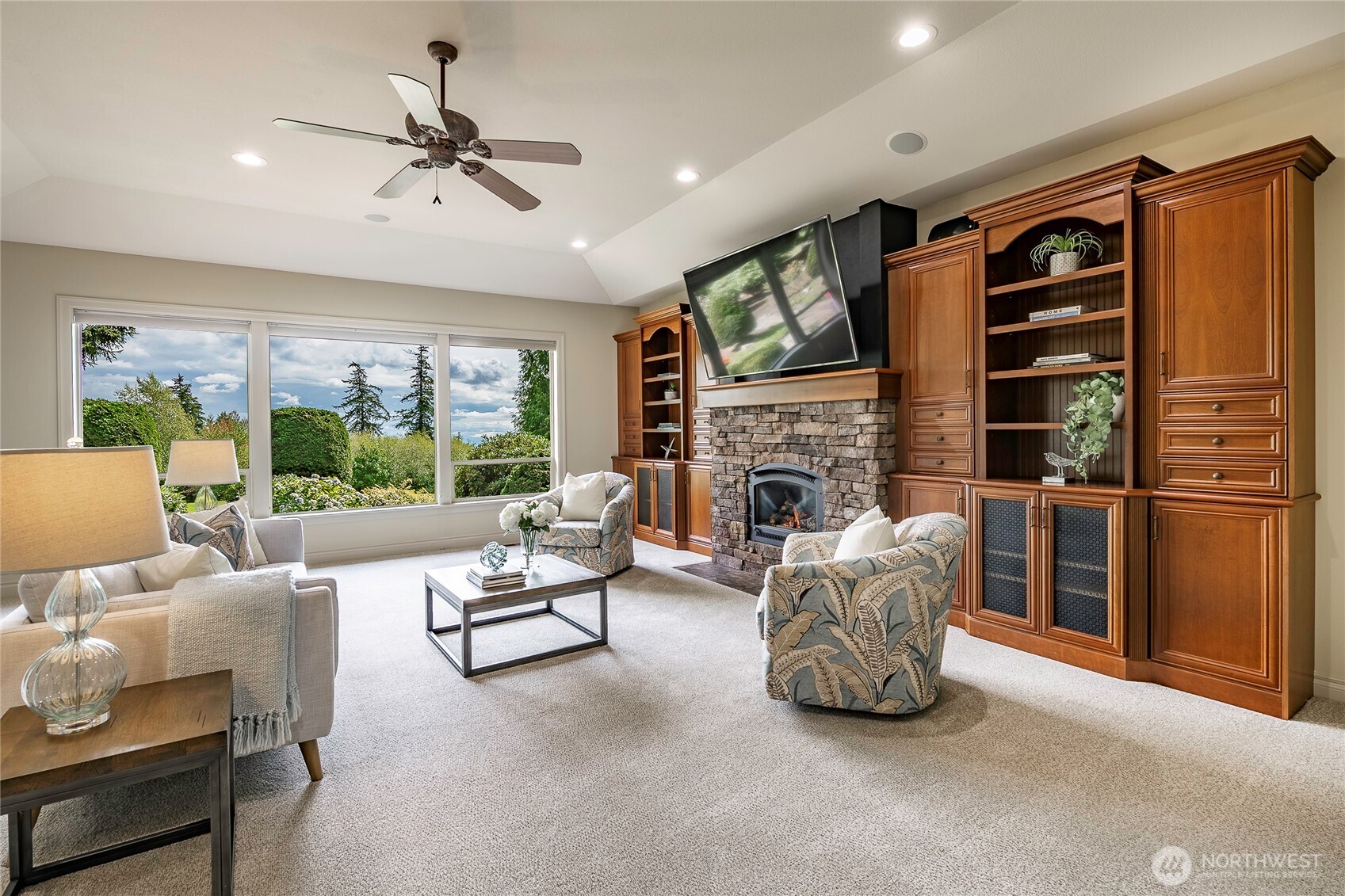 8660 Great Horned Owl Lane