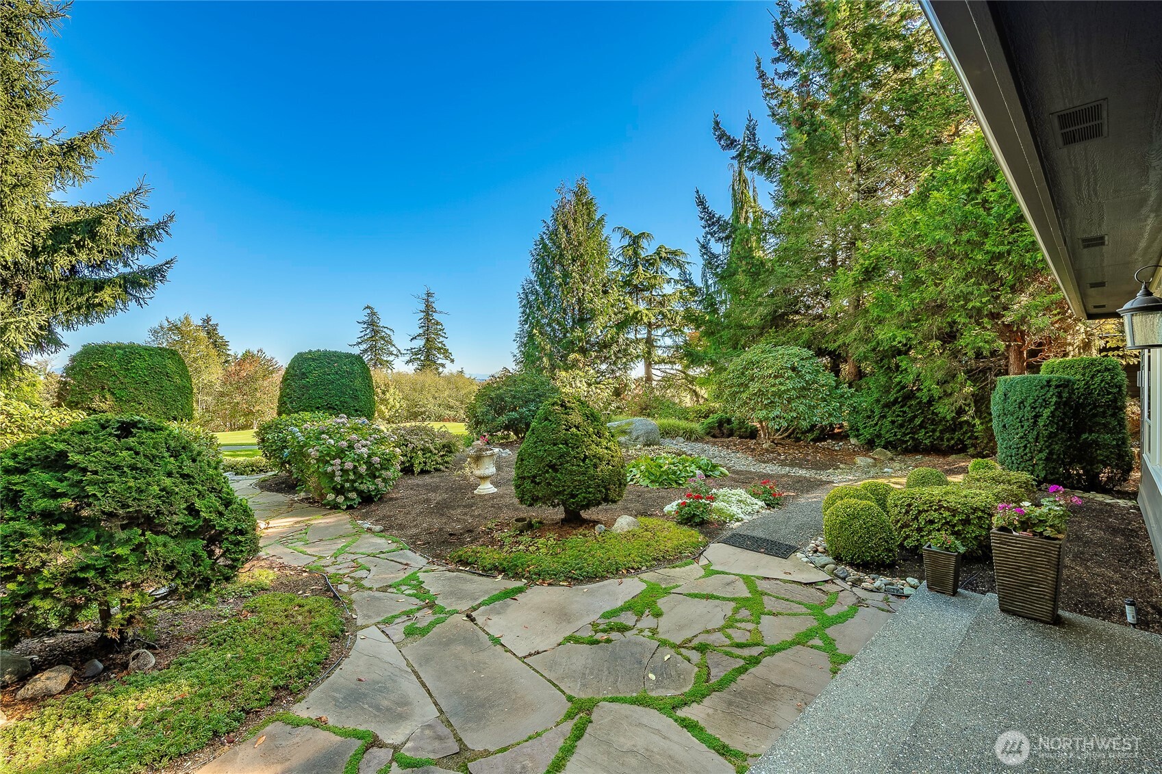 8660 Great Horned Owl Lane