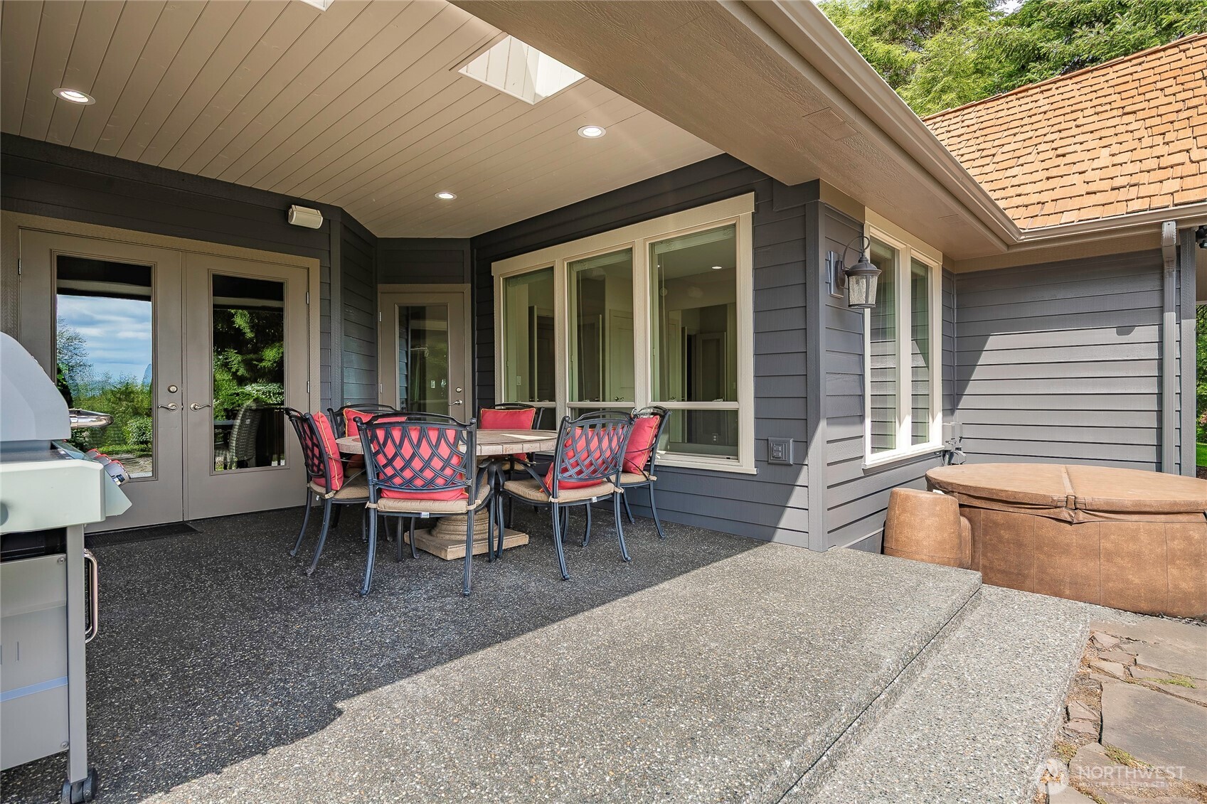 8660 Great Horned Owl Lane