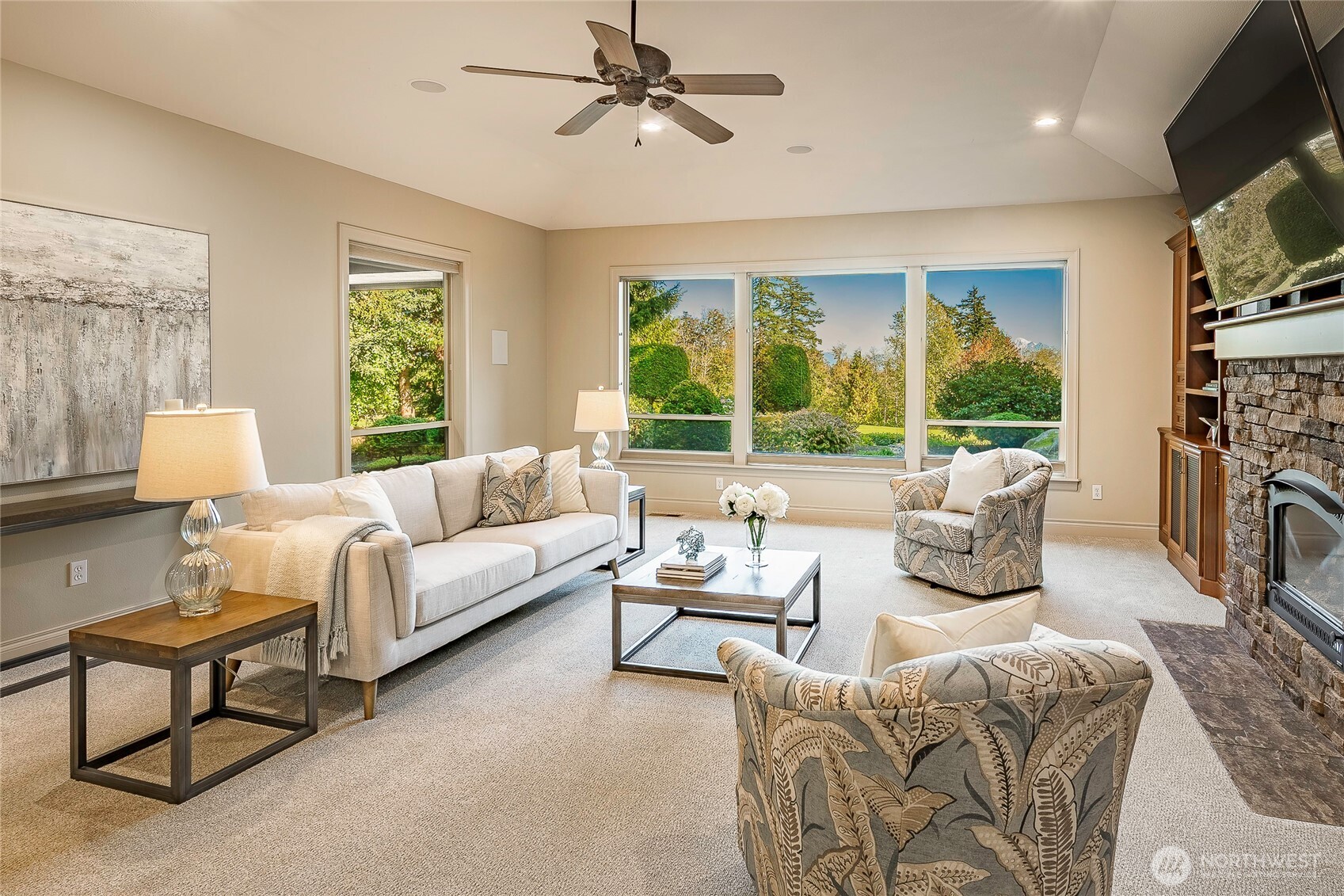 8660 Great Horned Owl Lane