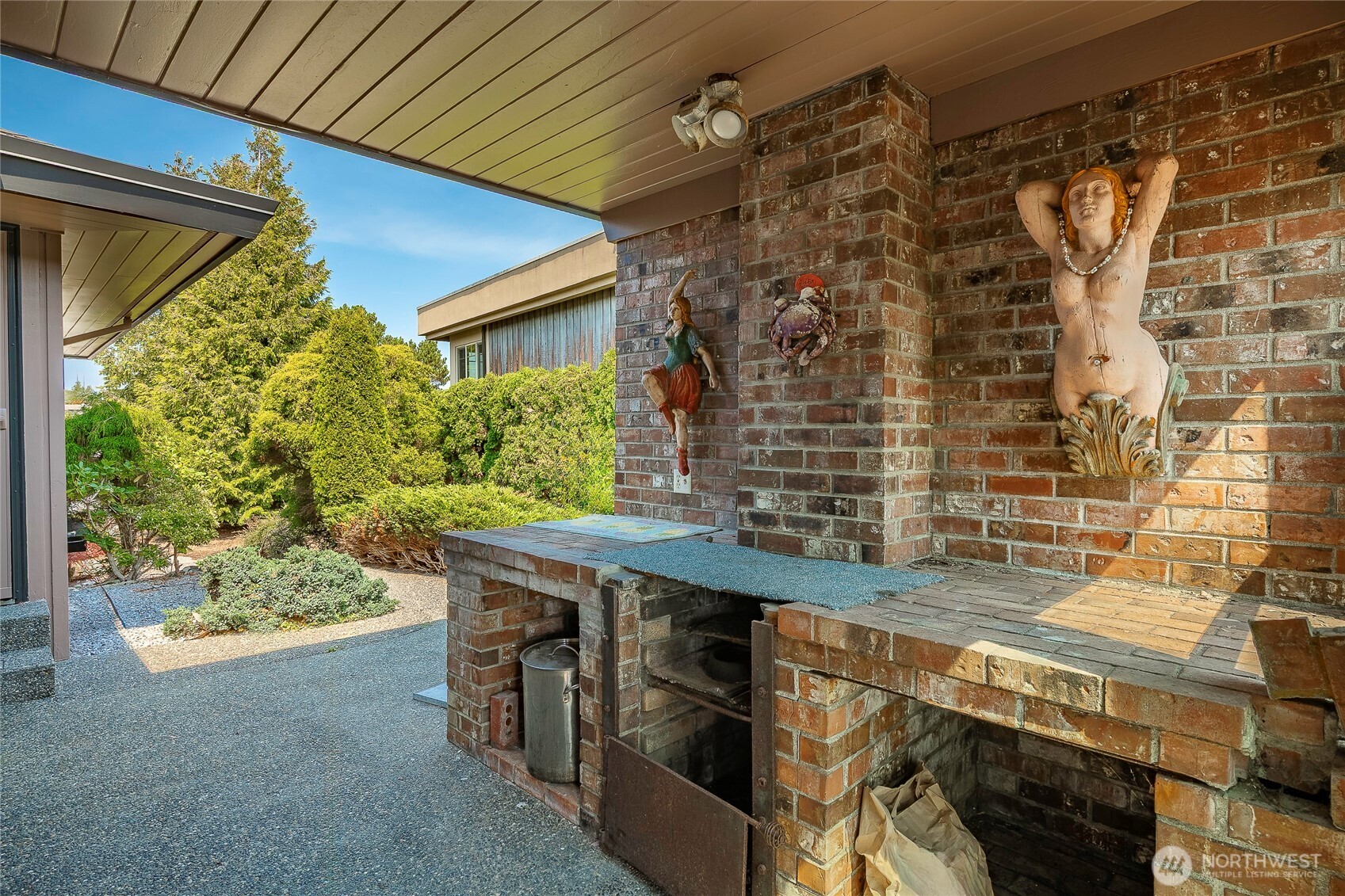 5575 Coquitlam Drive