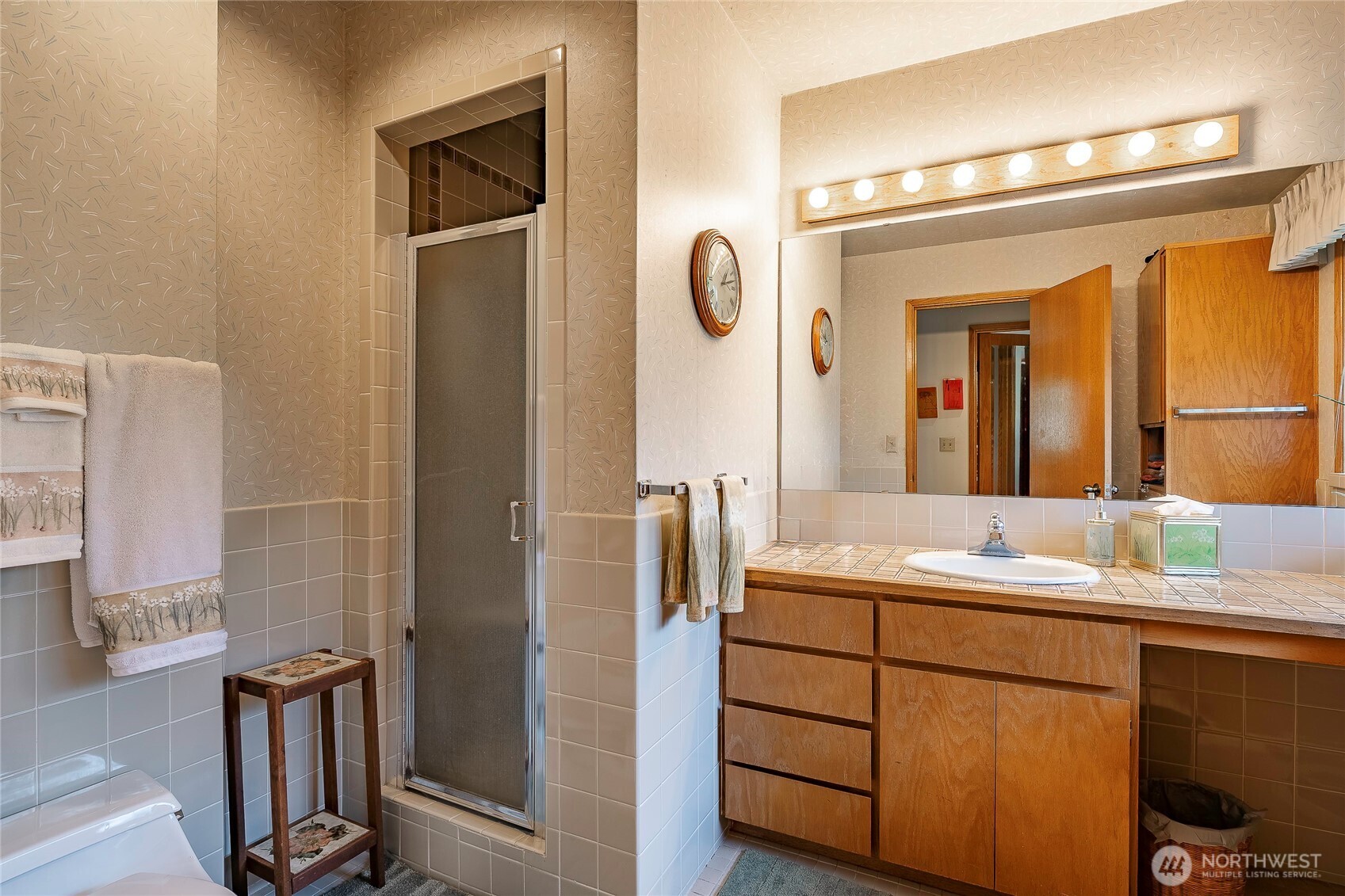 5575 Coquitlam Drive