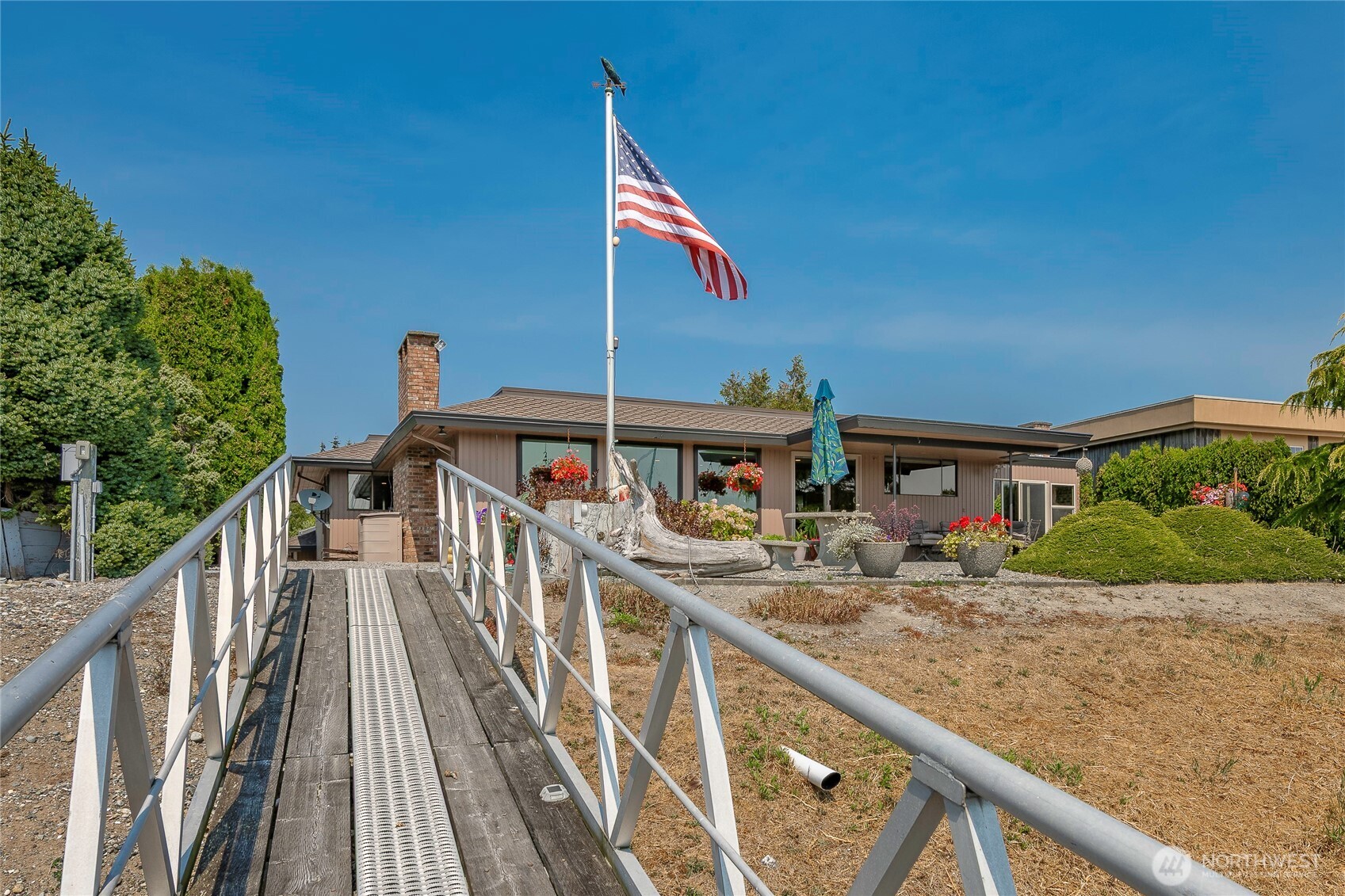 5575 Coquitlam Drive