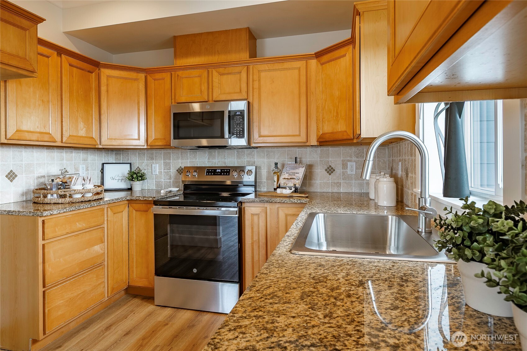 1015 Railroad Avenue Unit: 502