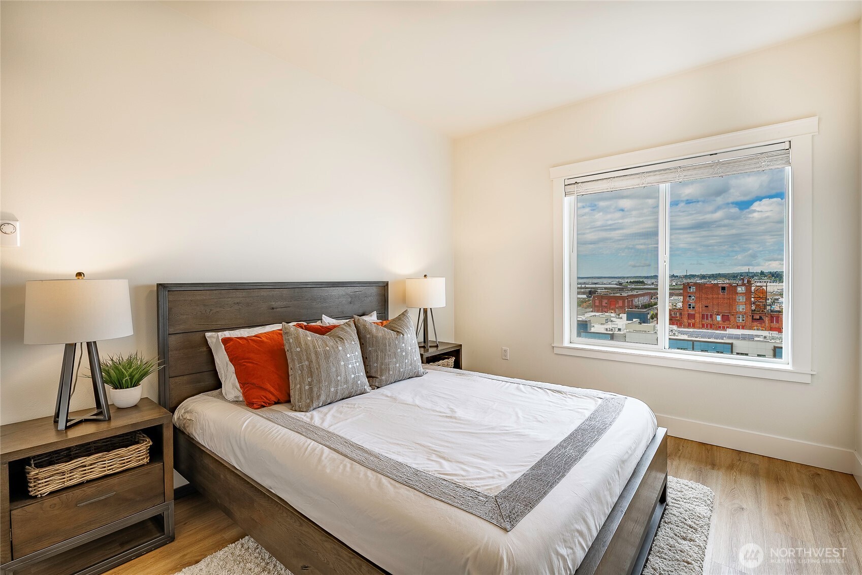 1015 Railroad Avenue Unit: 502