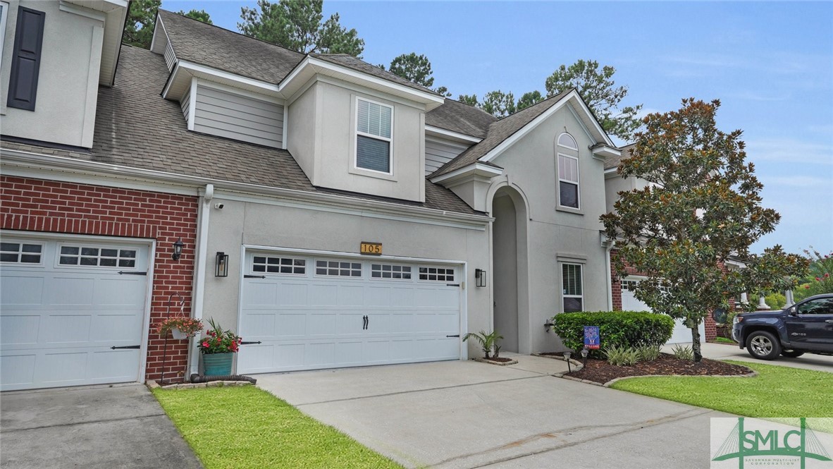105 Royal Lane