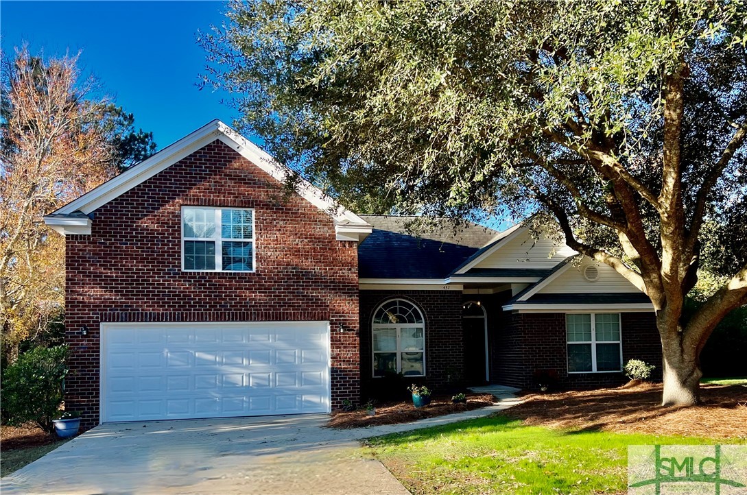 432 Roberts Way