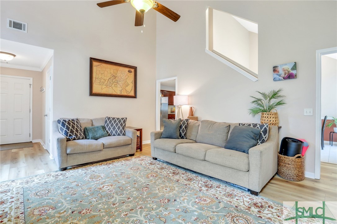 105 Oak Ridge Circle