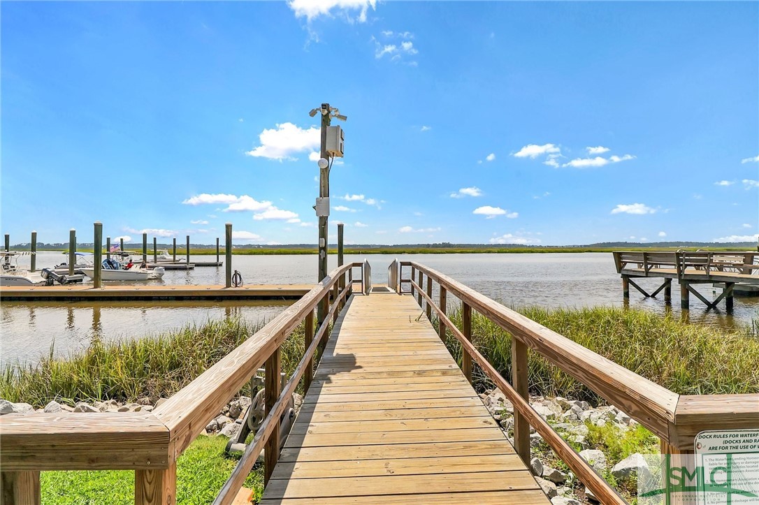 105 Oak Ridge Circle