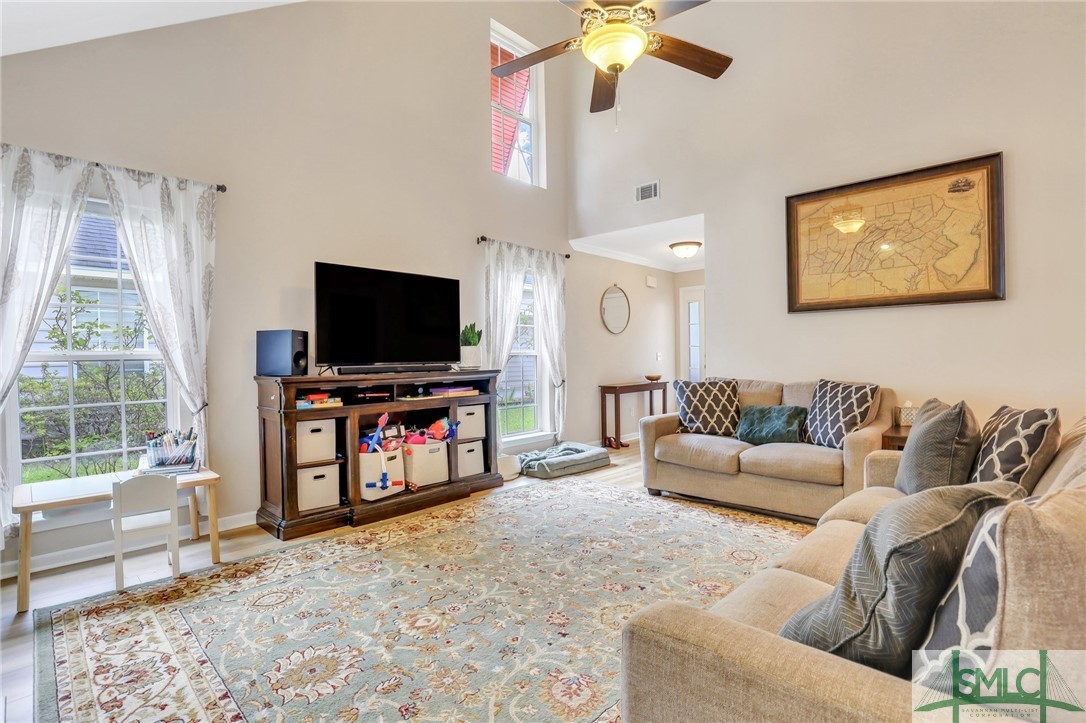 105 Oak Ridge Circle