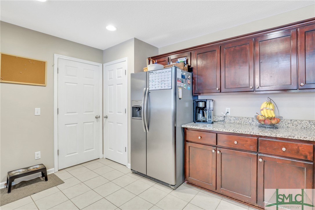 105 Oak Ridge Circle