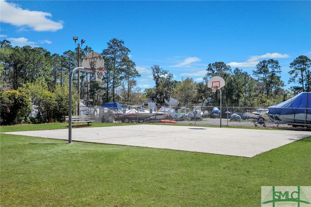 105 Oak Ridge Circle