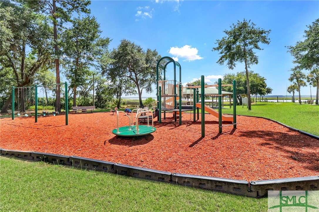 105 Oak Ridge Circle