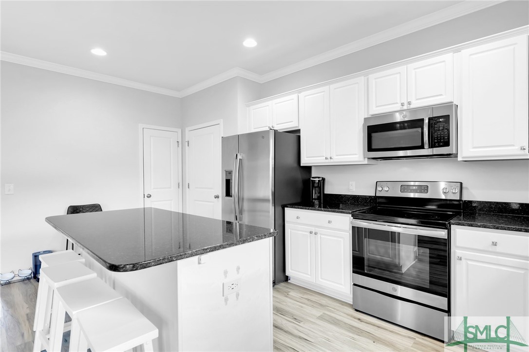 101 Riverwood Road