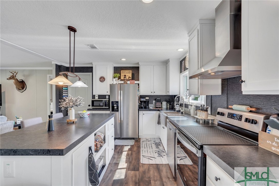 4004 Savannah Highway