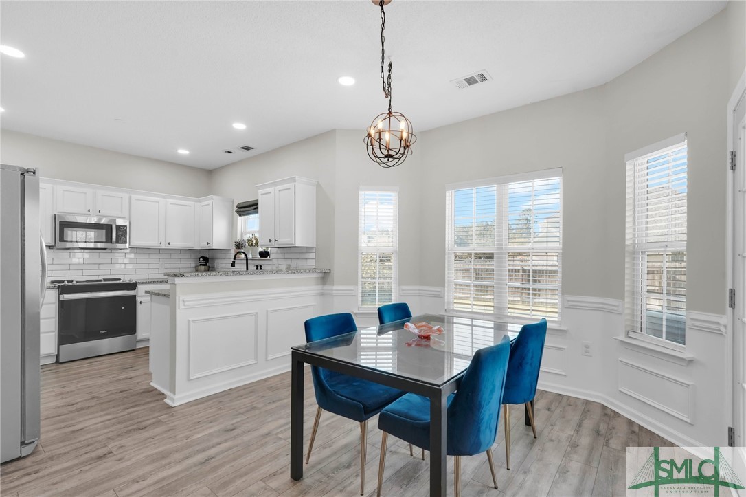175 Lancaster Way