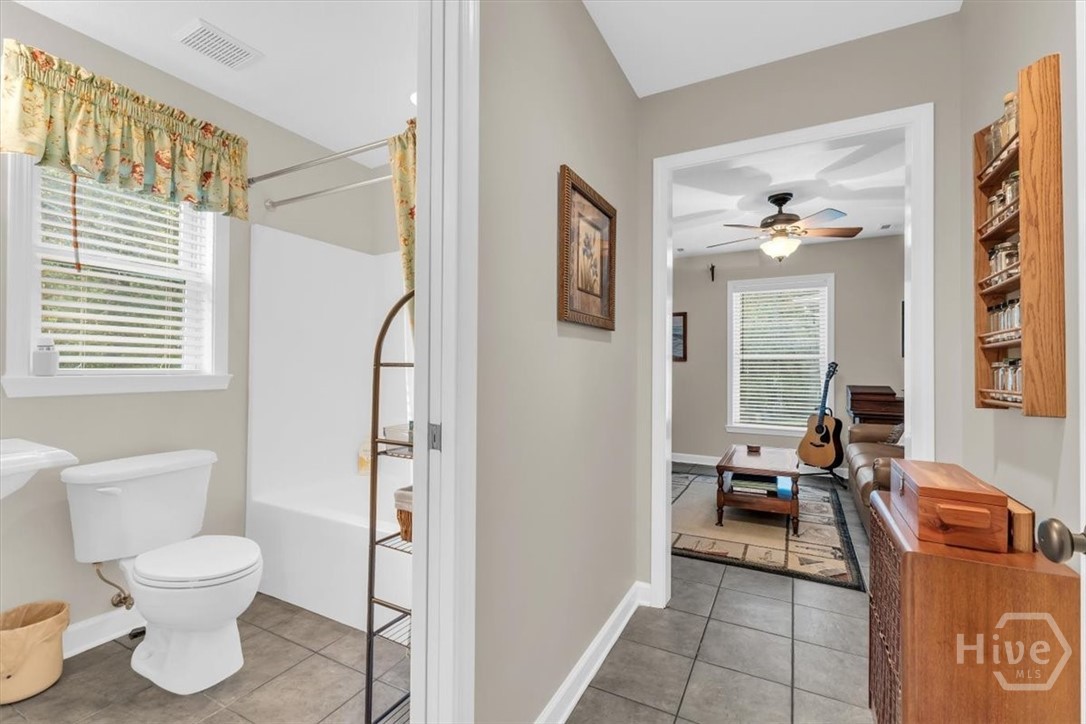 1039 Shell Point Cove Road NE