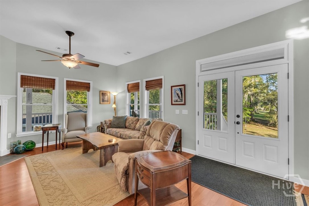 1039 Shell Point Cove Road NE