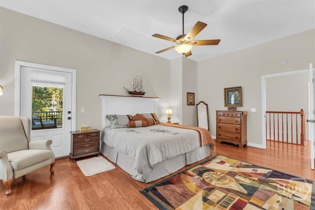 1039 Shell Point Cove Road NE