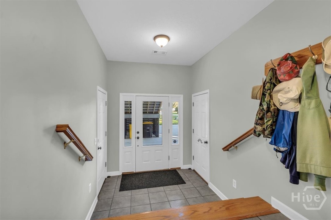 1039 Shell Point Cove Road NE