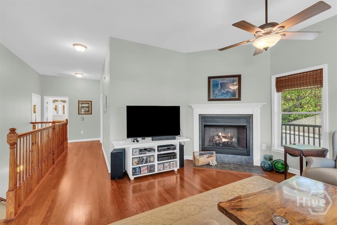 1039 Shell Point Cove Road NE