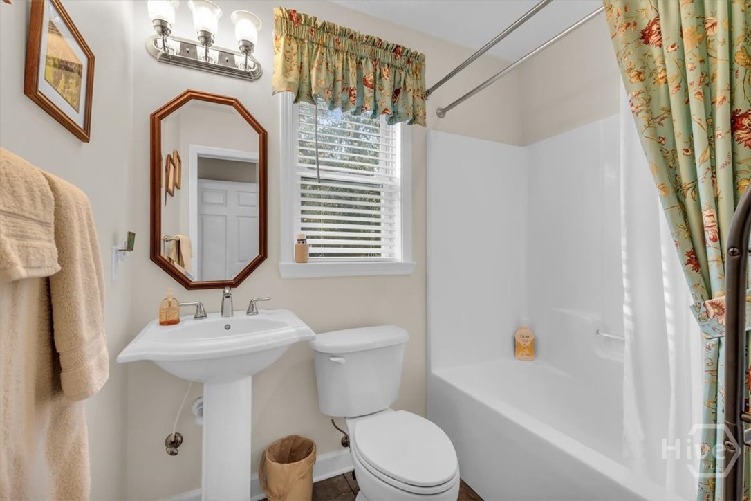 1039 Shell Point Cove Road NE