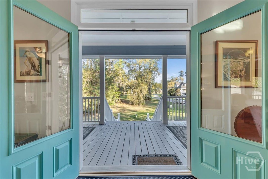 1039 Shell Point Cove Road NE