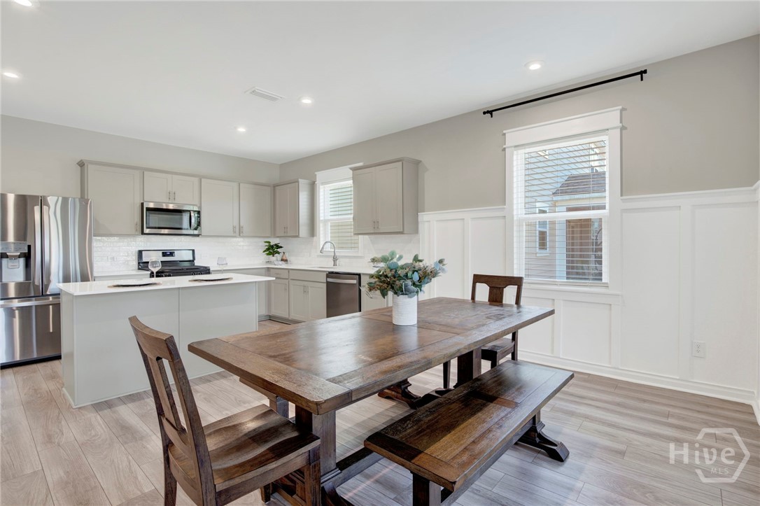 815 Longleaf Drive