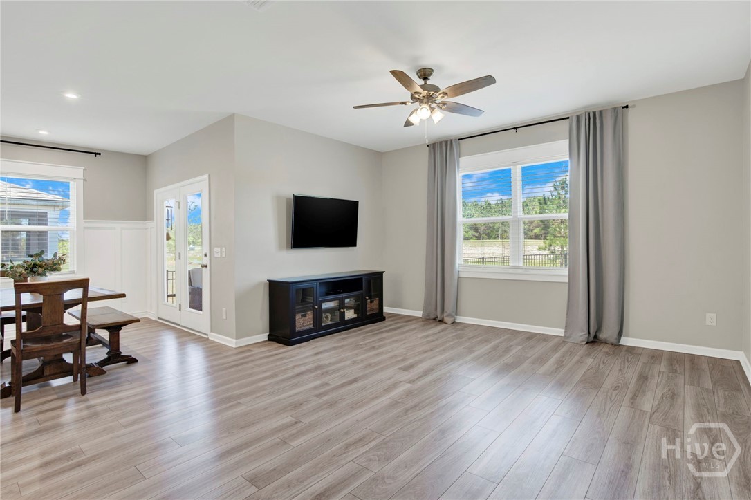 815 Longleaf Drive