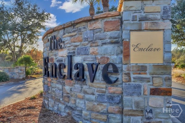 154 Enclave Boulevard