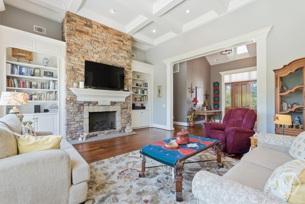 154 Enclave Boulevard