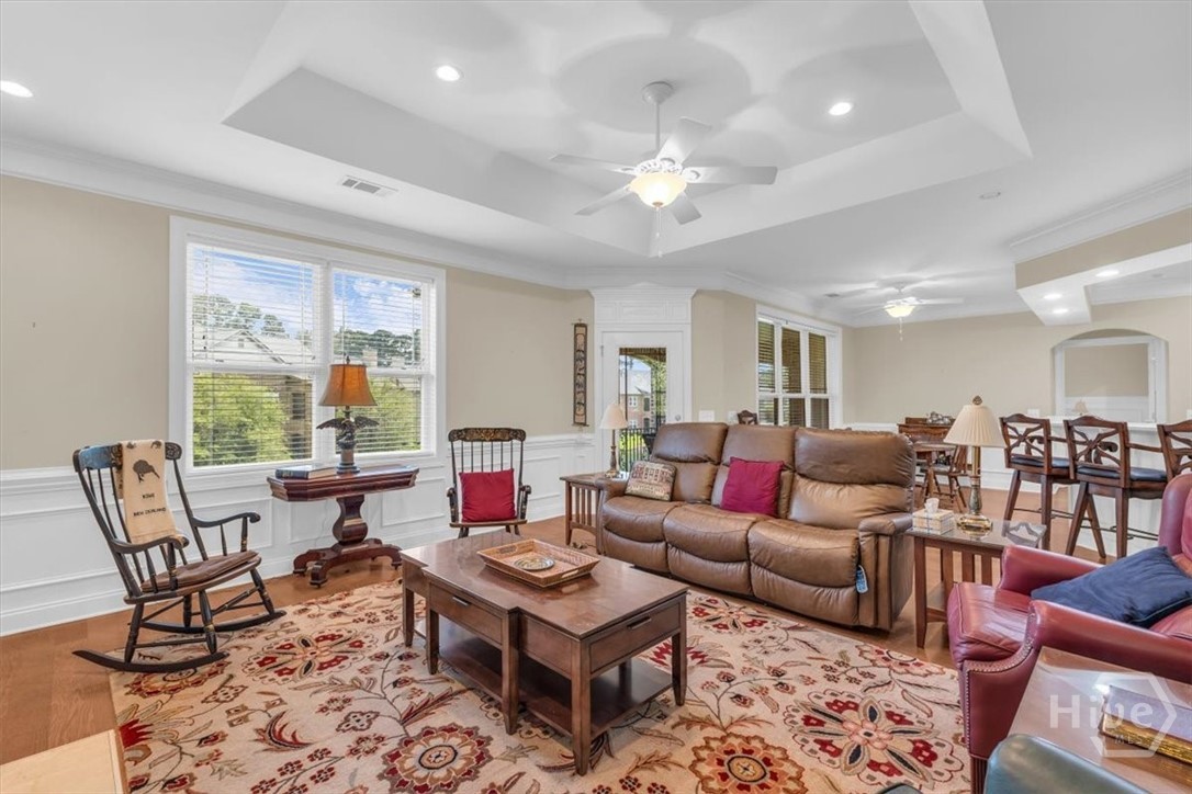 1003 River Oaks Drive