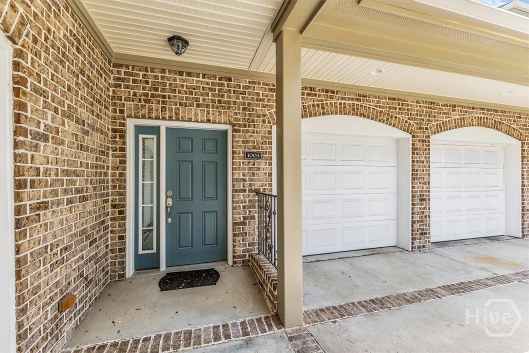 1003 River Oaks Drive