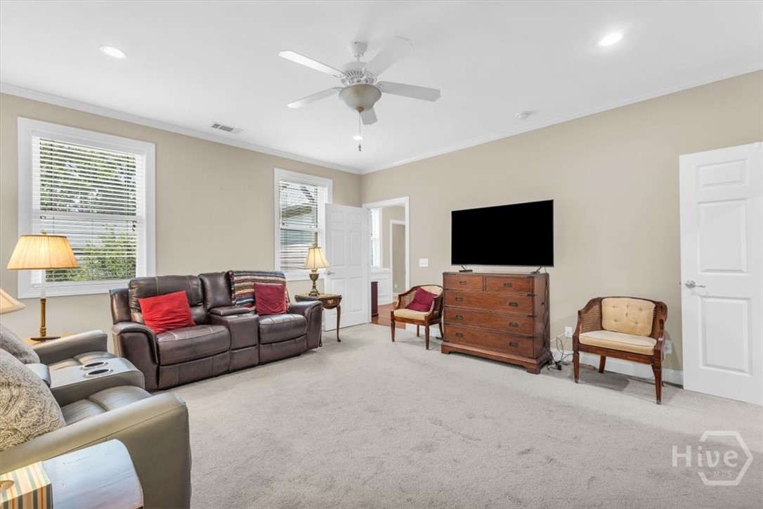 1003 River Oaks Drive