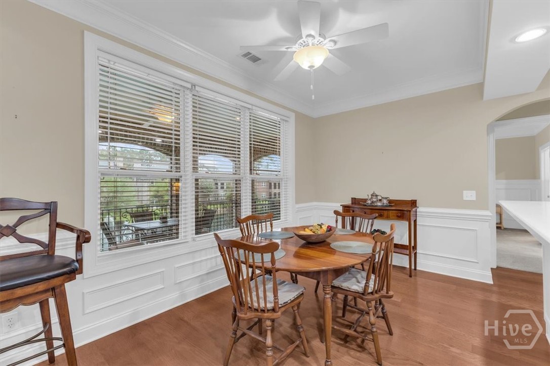 1003 River Oaks Drive