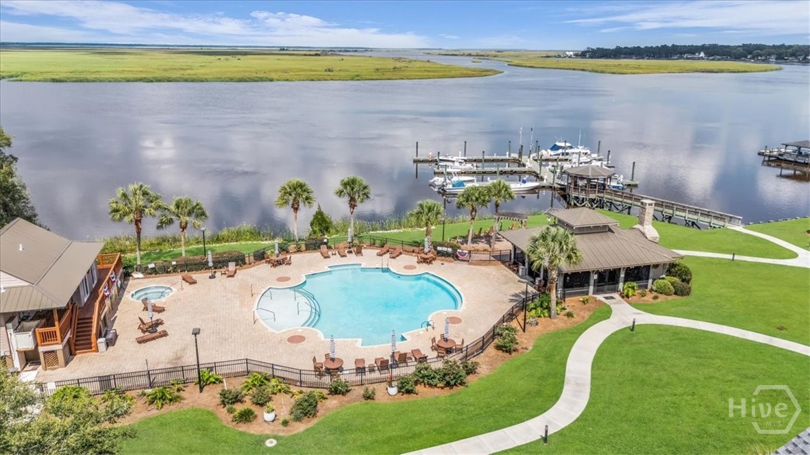 1003 River Oaks Drive