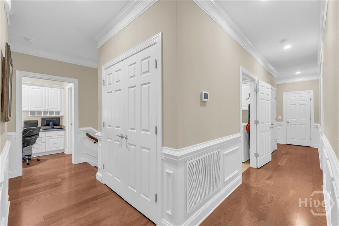1003 River Oaks Drive