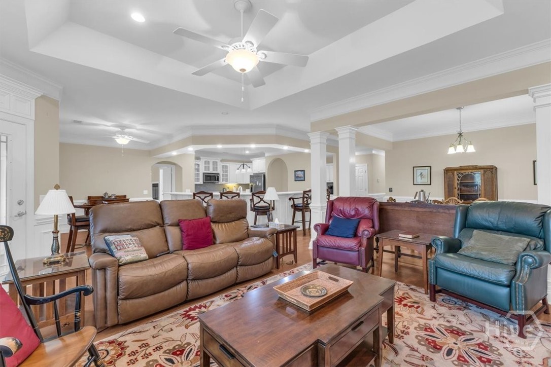 1003 River Oaks Drive