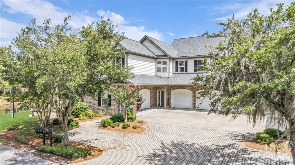 1003 River Oaks Drive