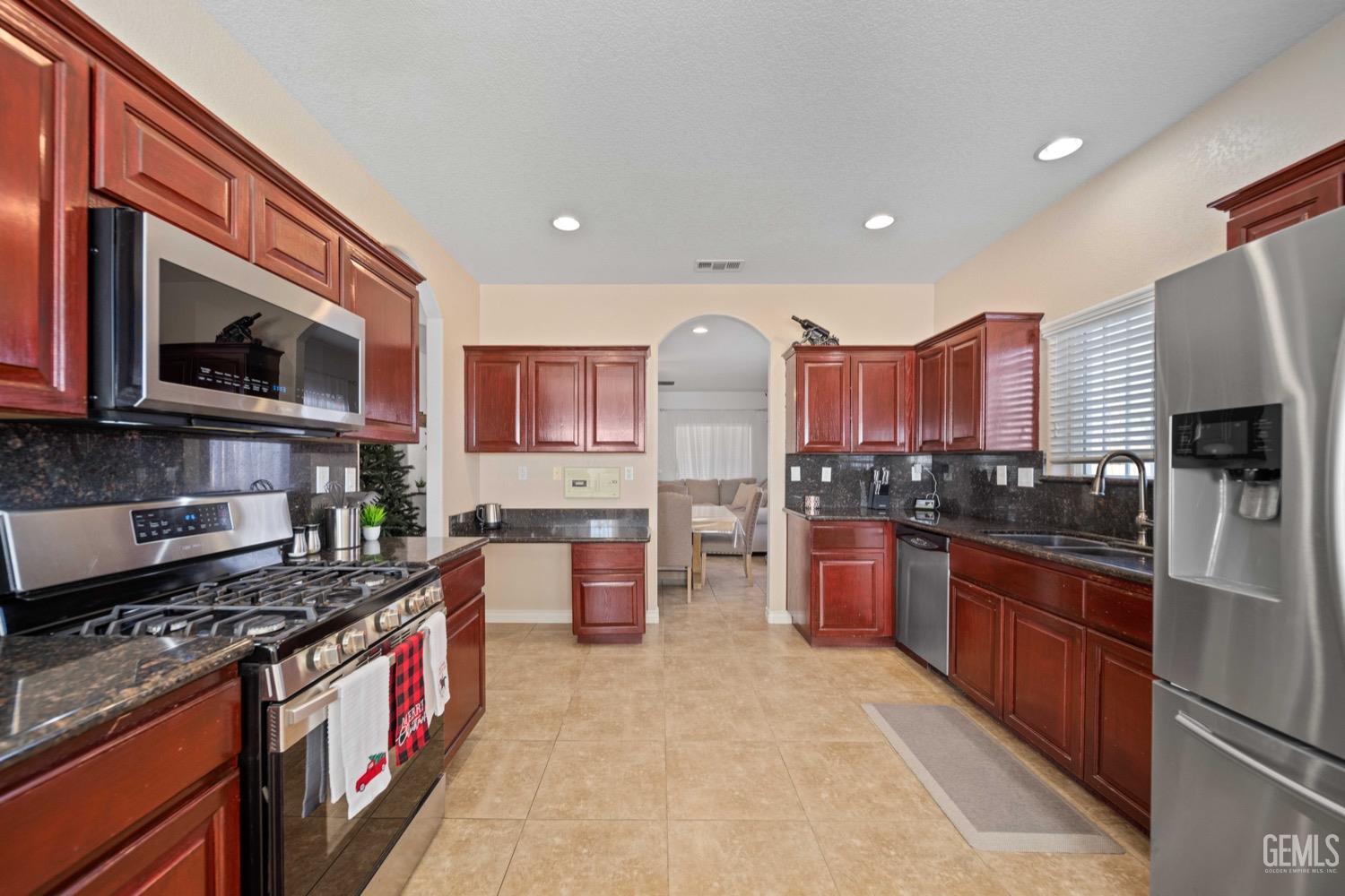 8661 Great Circle Drive