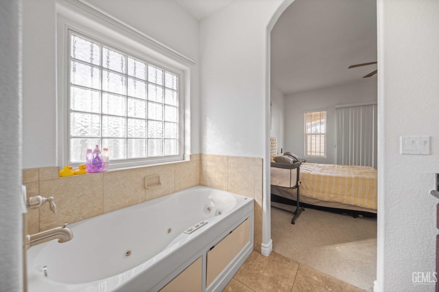 8661 Great Circle Drive
