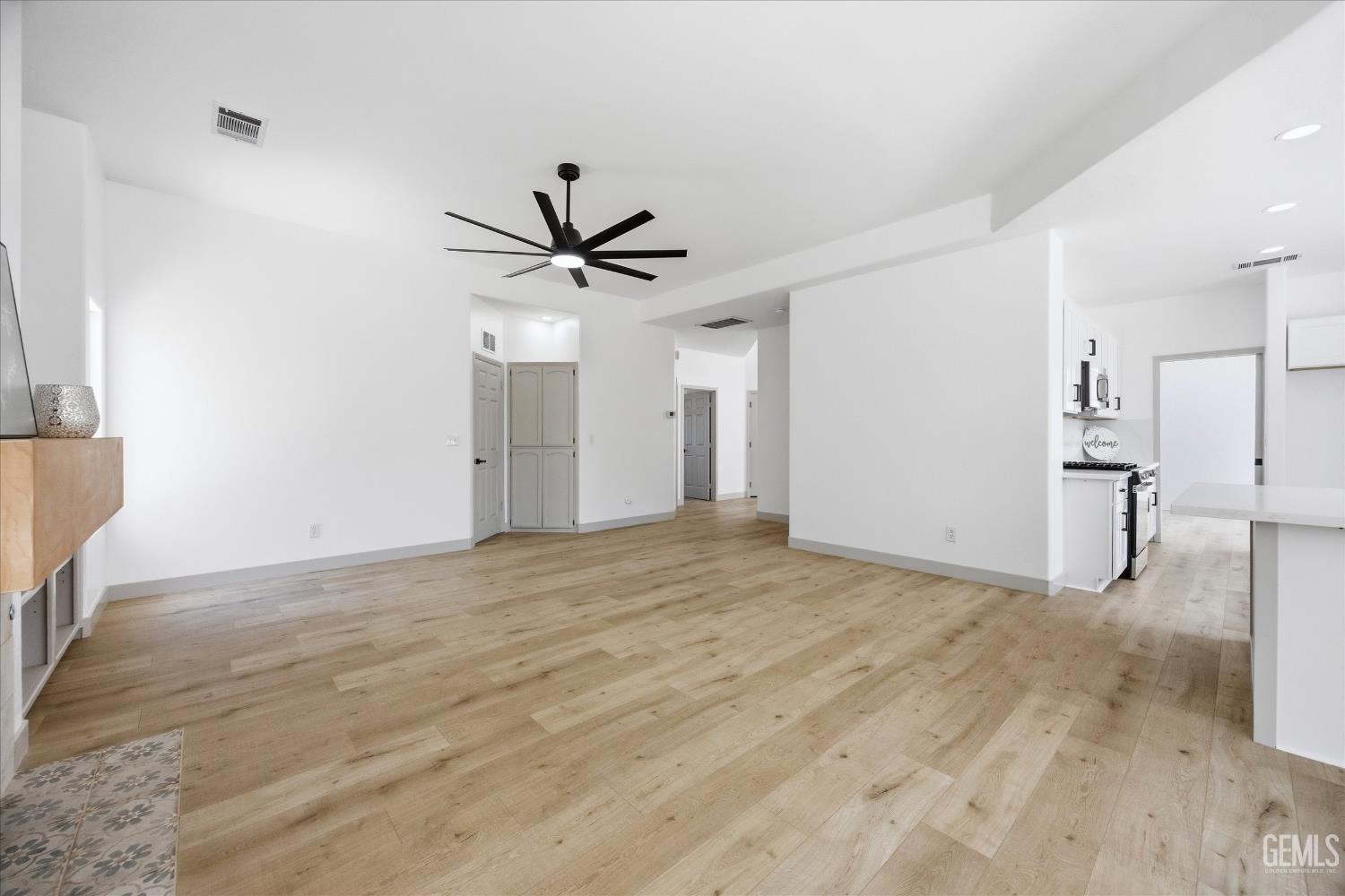 6105 Kettlerock Mountain Court