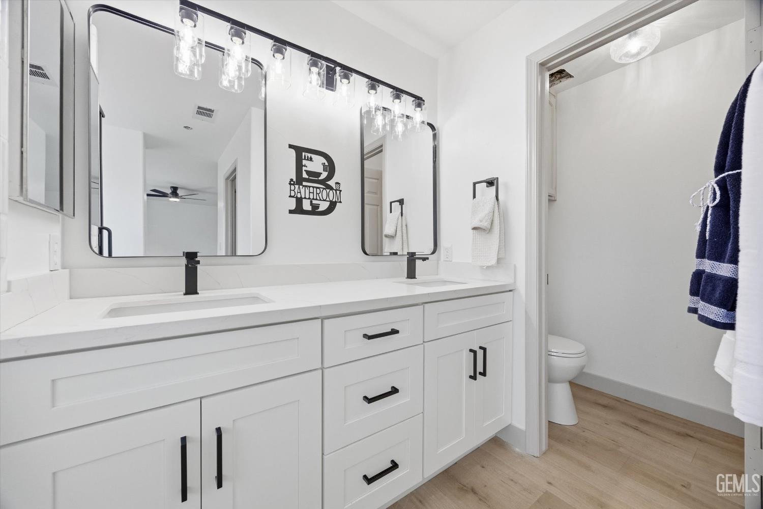 6105 Kettlerock Mountain Court