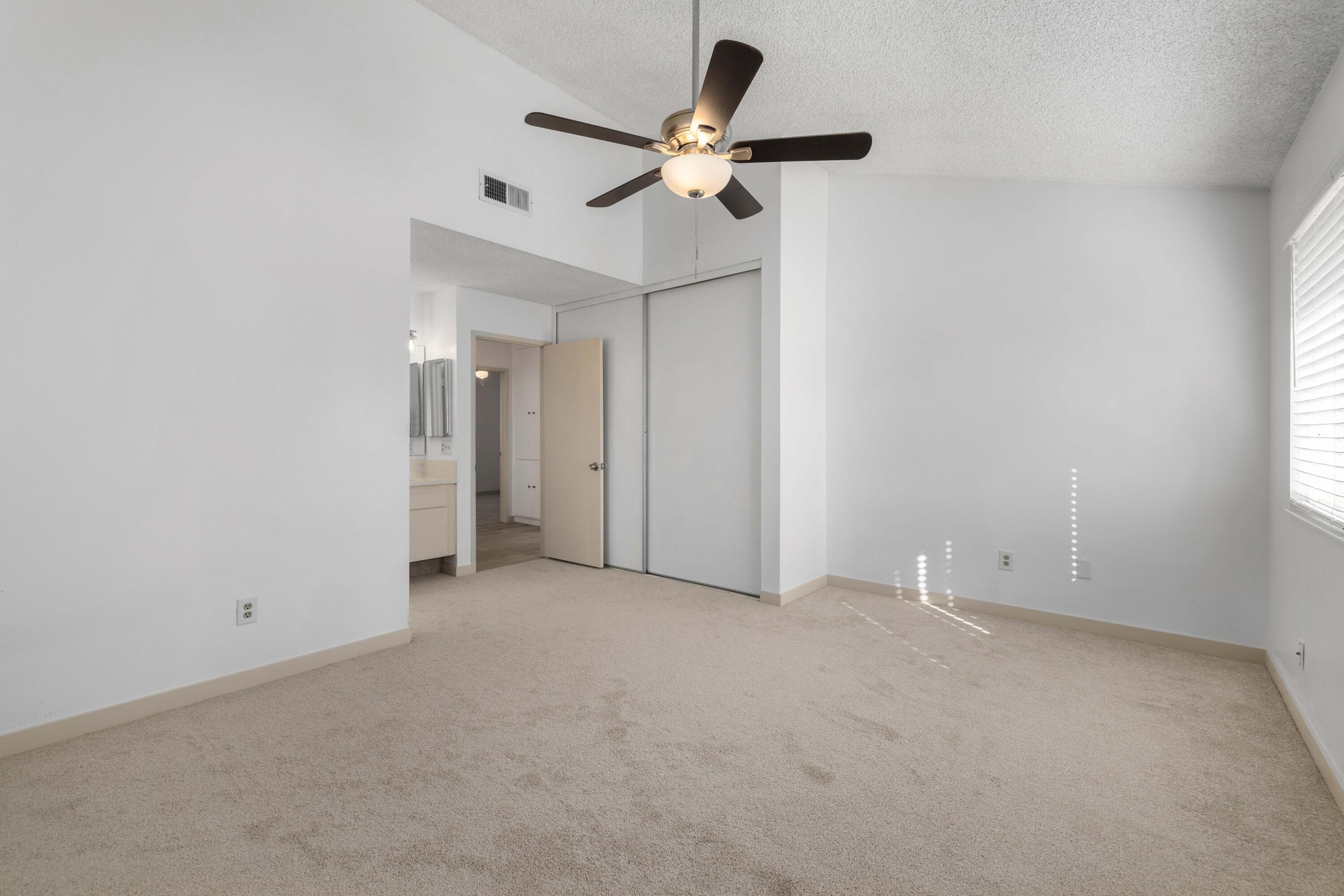 2704 E Avenue R3