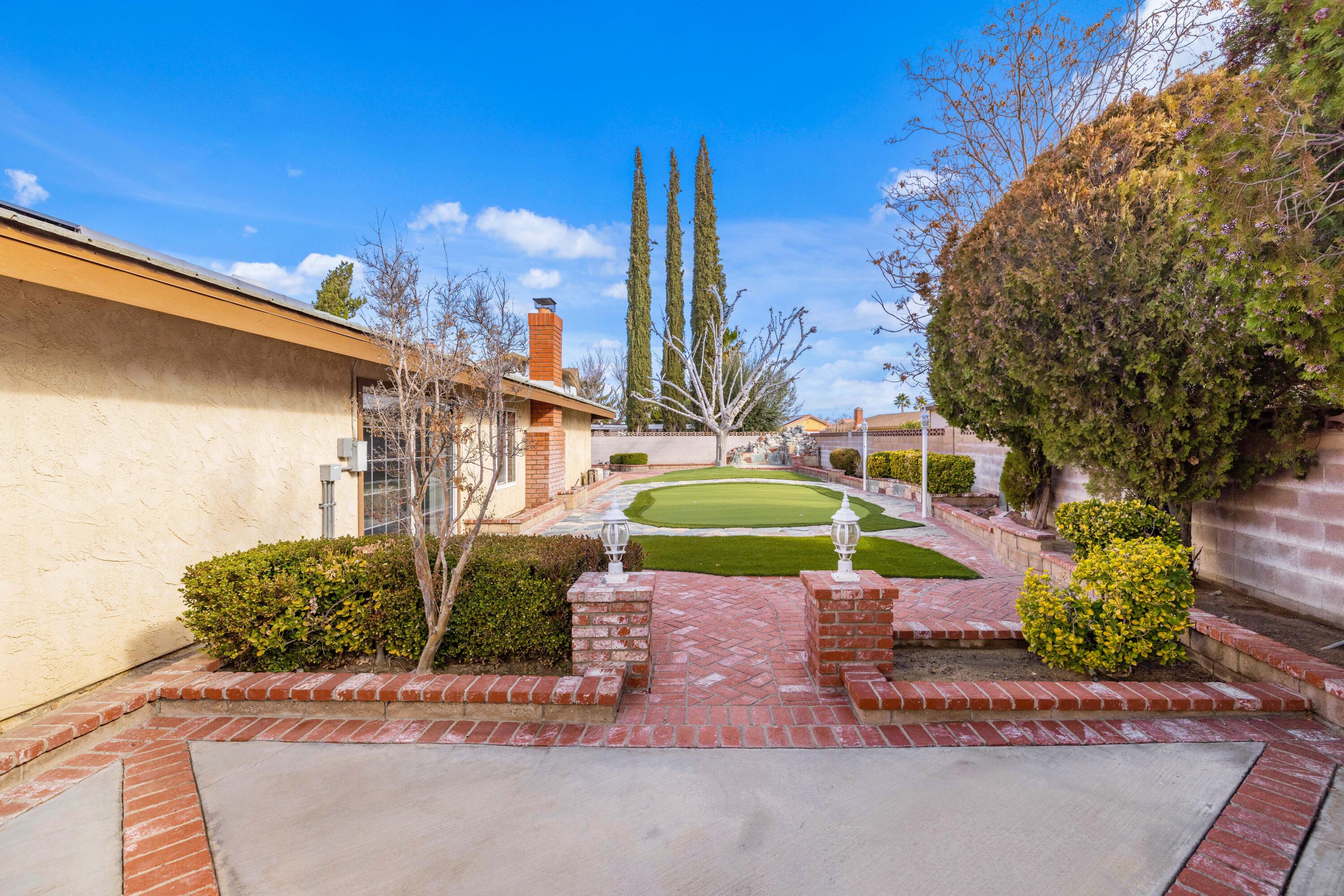 1642 Staffordshire Drive