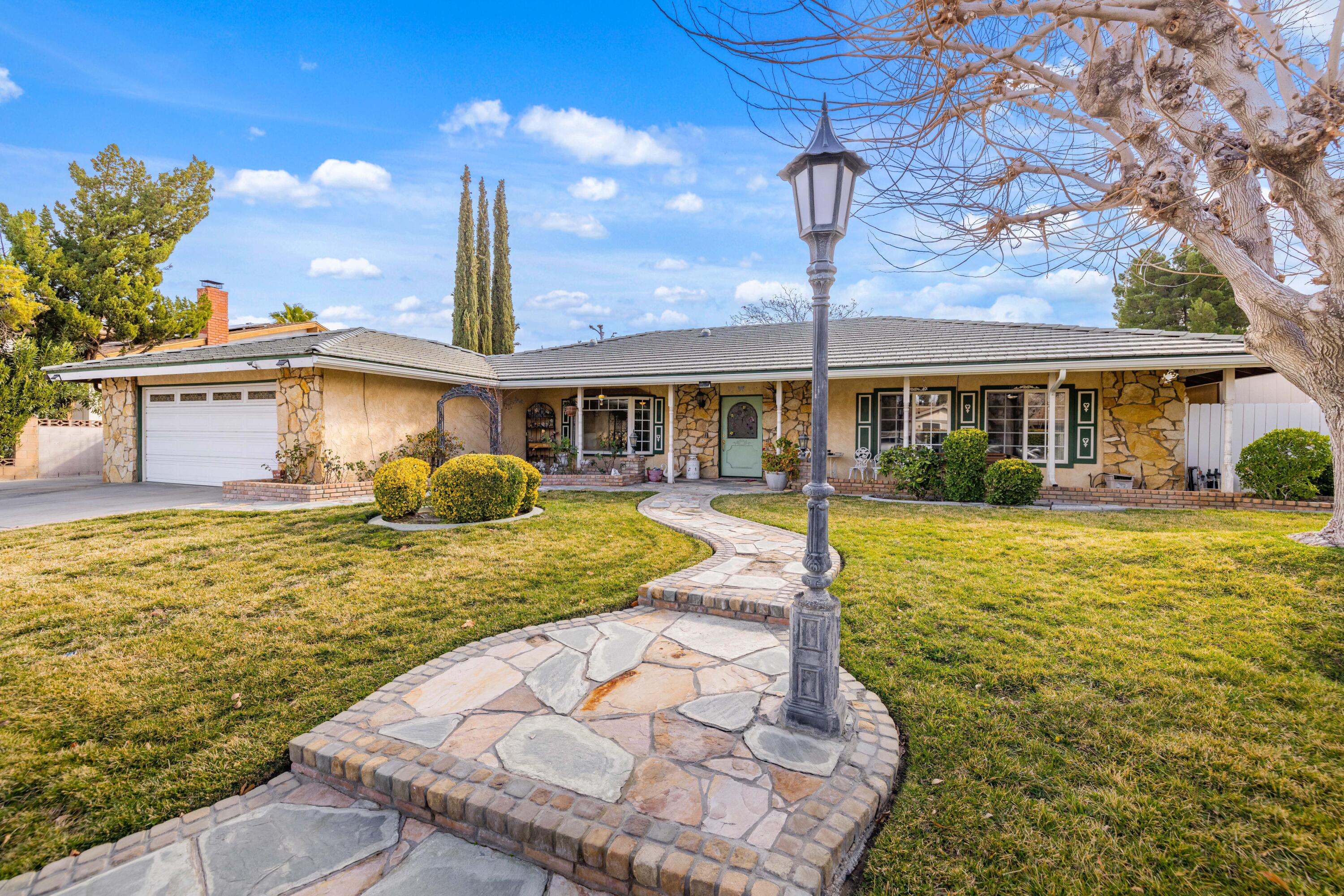 1642 Staffordshire Drive